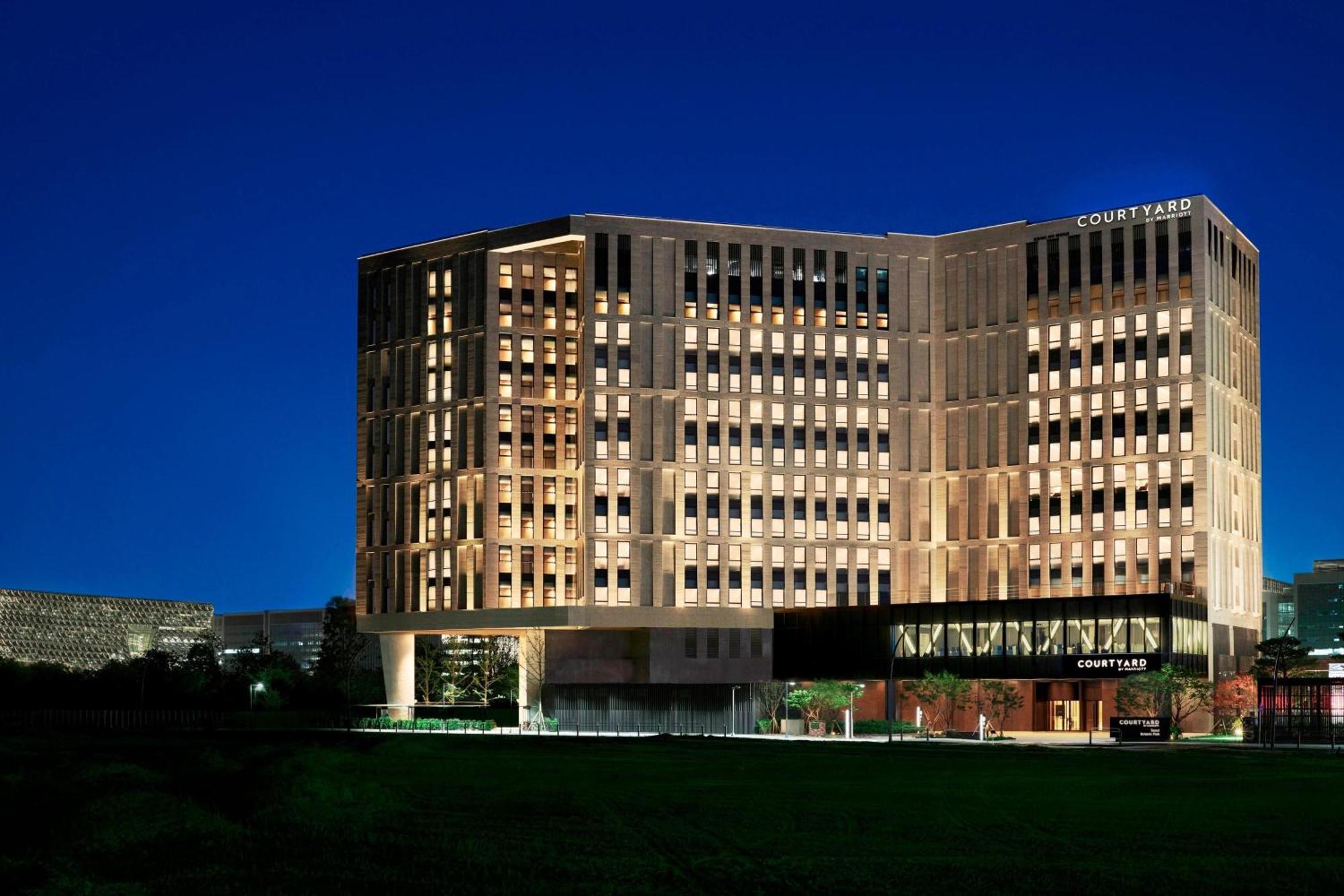 Hotel Courtyard By Marriott Seoul Botanic Park Extérieur photo