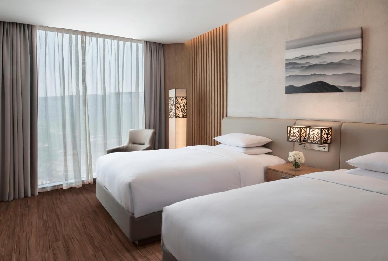 Hotel Courtyard By Marriott Seoul Botanic Park Extérieur photo