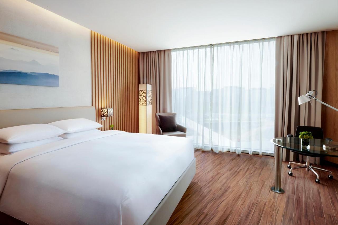 Hotel Courtyard By Marriott Seoul Botanic Park Extérieur photo